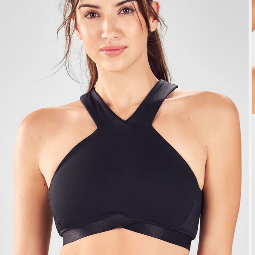 Fabletics Ellora High Support Sports Bra